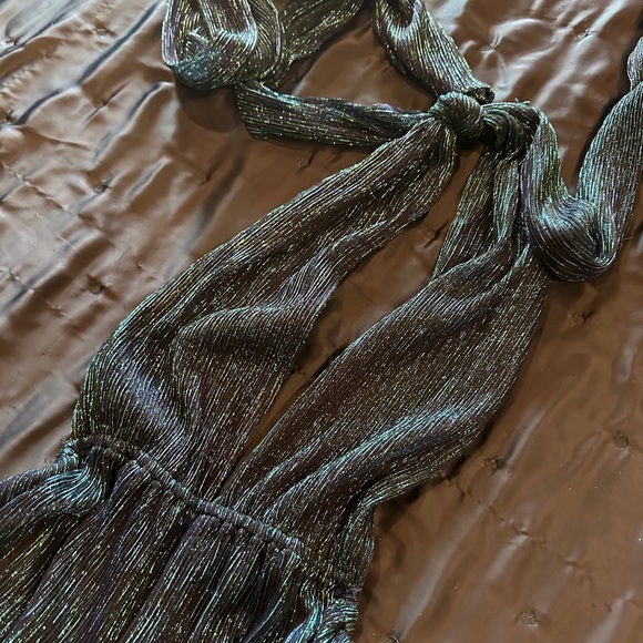 Beautiful Sparkly Blue Romper - Picture 5 of 6